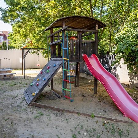 Laszlo Apartman - Hajdúszoboszló Exterior foto
